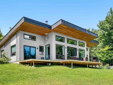 Exterior - 48 Carlson Rd, Worcester, VT 05682 photo 2 of 10