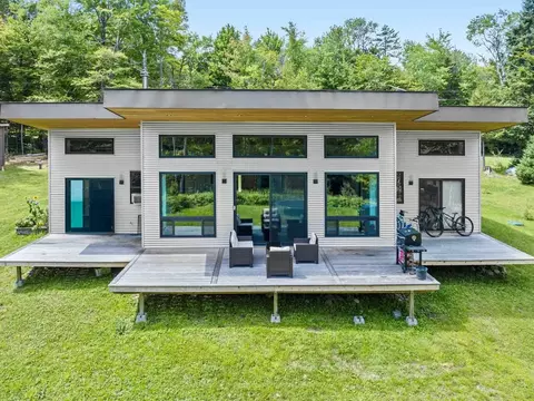 48 Carlson Rd, Worcester, VT 05682
