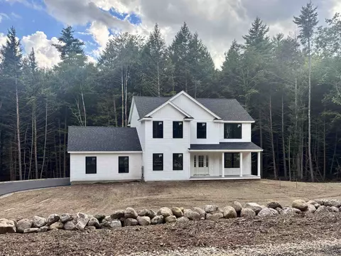 14 Caesars Rd, Mont Vernon, NH 03057