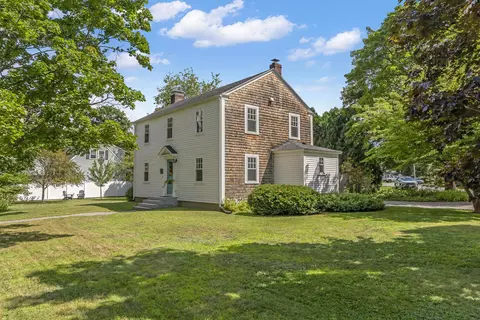 Exterior - 22 Forest St, Exeter, NH 03833 photo 2 of 12