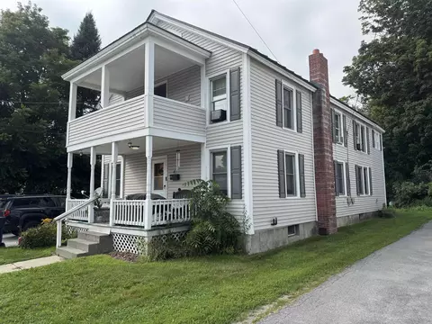 41 Furnace St, Poultney, VT 05764