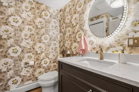 Bath - 42 Dorothy Dr, Epping, NH 03042 photo 1 of 2