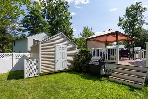 Exterior - 42 Dorothy Dr, Epping, NH 03042 photo 3 of 9