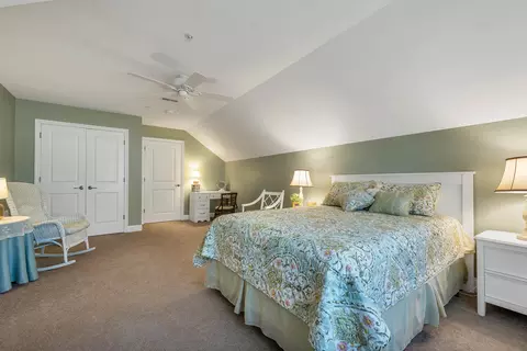 Bedroom - 13 Mill Pond Rd, Brentwood, NH 03833 photo 5 of 7