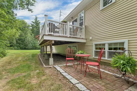 Exterior - 13 Mill Pond Rd, Brentwood, NH 03833 photo 4 of 11