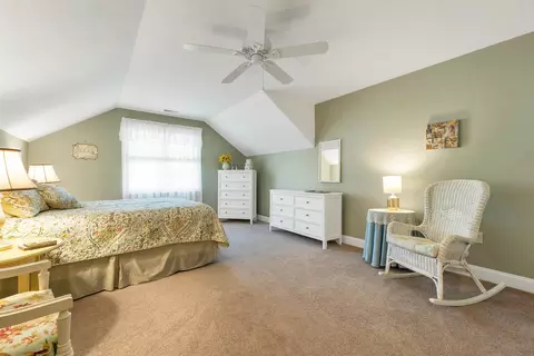 Bedroom - 13 Mill Pond Rd, Brentwood, NH 03833 photo 7 of 7