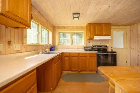 Kitchen - 30 Meadow Ln, Cabot, VT 05647 photo 4 of 5