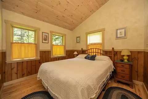 Bedroom - 30 Meadow Ln, Cabot, VT 05647 photo 1 of 4
