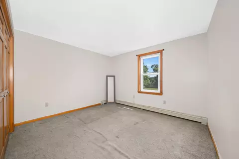Bedroom - 2 Morrison Rd, Windham, NH 03087 photo 7 of 12