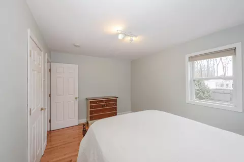 Bedroom - 95 E Side Dr, Concord, NH 03301 photo 6 of 9