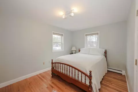 Bedroom - 95 E Side Dr, Concord, NH 03301 photo 4 of 9