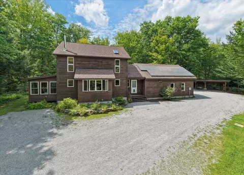 222 Bassett Mill Rd, Hopkinton, NH 03229