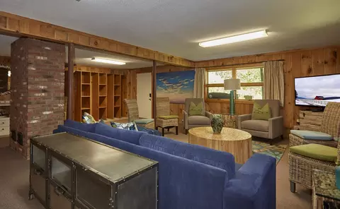 Living - 13 Circle View Dr, Dover, VT 05356 photo 11 of 14