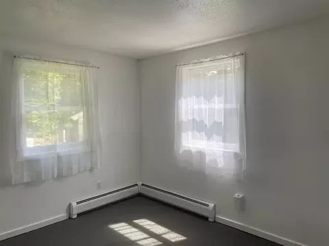 Bedroom - 1752 E Dover Road Rd, Dover, VT 05356 photo 3 of 3