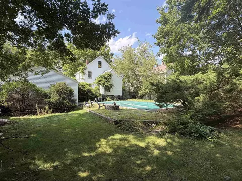 Exterior - 20 Carroll St, Exeter, NH 03833 photo 5 of 6