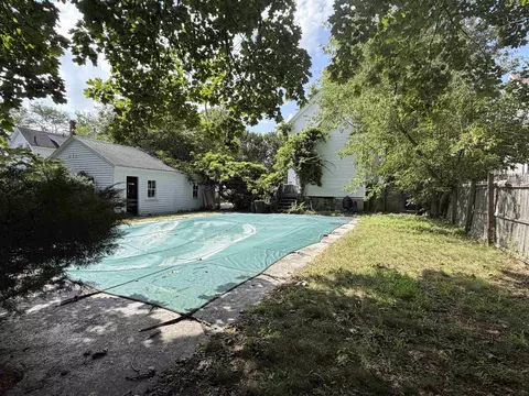 Exterior - 20 Carroll St, Exeter, NH 03833 photo 6 of 6