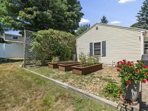 Exterior - 1 Roberts Rd, Dover, NH 03820 photo 5 of 13