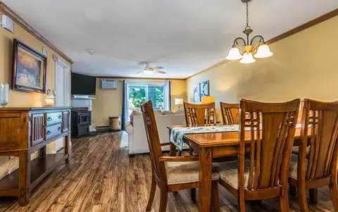 Dining - 51 Seabury, Hampton, NH 03842 photo 4 of 4