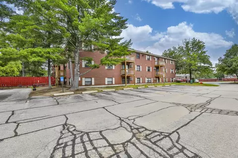 12 E Side Dr #15, Concord, NH 03301