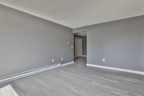 Living - 12 E Side Dr #19, Concord, NH 03301 photo 3 of 4