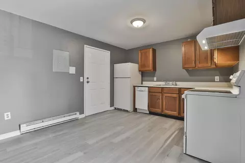 Kitchen - 12 E Side Dr #19, Concord, NH 03301 photo 1 of 3