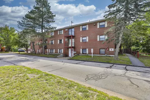 12 E Side Dr #19, Concord, NH 03301