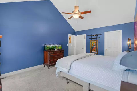Bedroom - 124 Olde Bridge Ln, Epping, NH 03042 photo 1 of 3