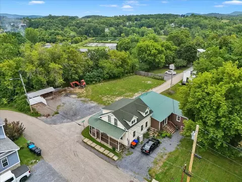 12-14 White St, Vergennes, VT 05491