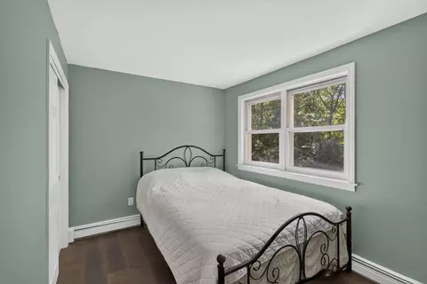 Bedroom - 13 Helen Dr, Hooksett, NH 03106 photo 6 of 6