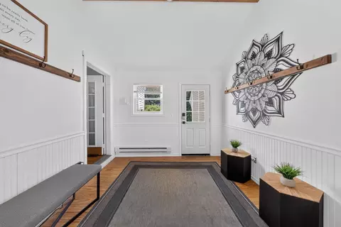 Entry Way - 13 Helen Dr, Hooksett, NH 03106 photo 2 of 3