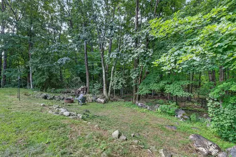 Exterior - 13 Helen Dr, Hooksett, NH 03106 photo 8 of 10