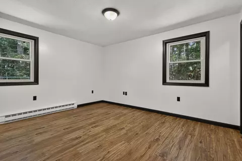 Bedroom - 7 Danforth Rd, Rindge, NH 03461 photo 4 of 10