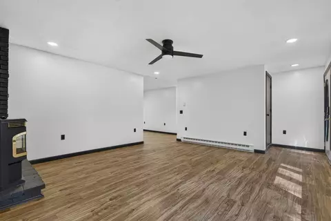 Living - 7 Danforth Rd, Rindge, NH 03461 photo 3 of 3