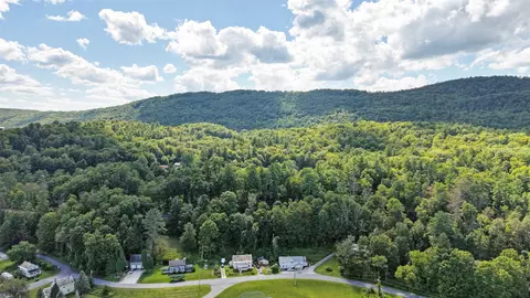 View/Area - 31-33 Gorham Bridge Rd, Proctor, VT 05765 photo 3 of 6