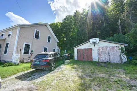 Exterior - 31-33 Gorham Bridge Rd, Proctor, VT 05765 photo 1 of 7