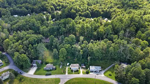 View/Area - 31-33 Gorham Bridge Rd, Proctor, VT 05765 photo 4 of 6