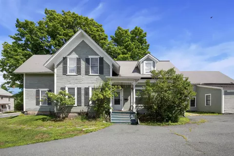 16 Parkhurst St, Lebanon, NH 03766