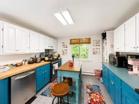 Kitchen - 311 Dover Rd, Newfane, VT 05351 photo 1 of 2