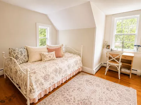 Bedroom - 311 Dover Rd, Newfane, VT 05351 photo 6 of 6