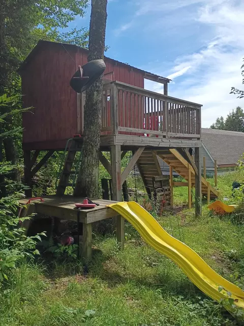 Exterior - 115 Smith Rd, Orange, VT 05641 photo 7 of 10