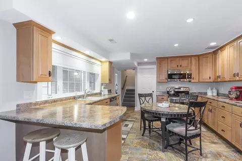 Kitchen - 6 Rosewood St, Windham, NH 03087 photo 8 of 8