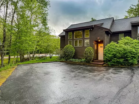 32 Marsden Dr #32, Glen, NH 03838