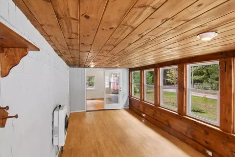 Entry Way - 94- Nh 127 Rte, Warner, NH 03278 photo 1 of 3