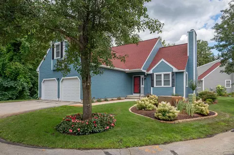 3 Honeysuckle Ct #29, Nashua, NH 03063