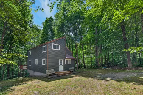 3 Woodchuck Ln, Wilmington, VT 05363