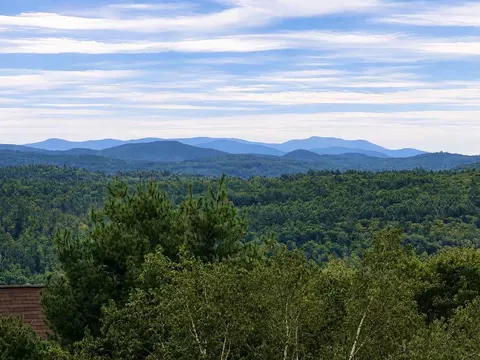 11 Rocky Point Rd #EN-6, Plymouth, NH 03264