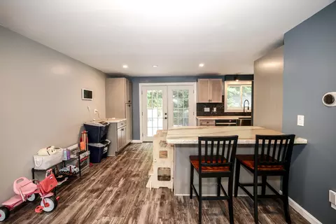 Kitchen - 49 Dale Rd # A, Hooksett, NH 03106 photo 3 of 4