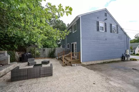 Exterior - 49 Dale Rd # A, Hooksett, NH 03106 photo 6 of 7