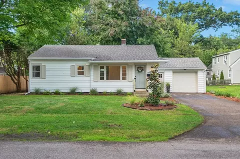1 Huron Ave, Essex Junction, VT 05452