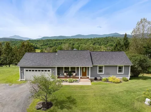 114 Wildflower Ln, Waterbury, VT 05677